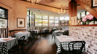 A photo of Reve restaurant
