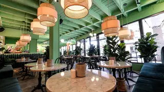 A photo of Avocateur Frankfurt restaurant