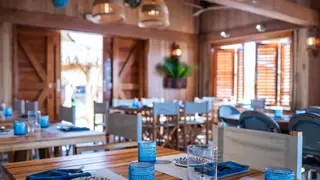 Una foto del restaurante The Clubhouse at Bitter End Yacht Club