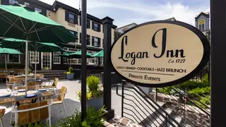 Photo du restaurant Ferry + Main at Logan Inn