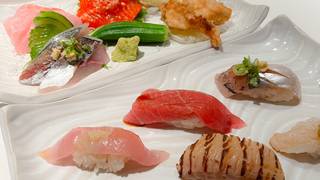 Omakase sashimi & sushi premium おまかせ　刺身＆寿司　プレミアム photo