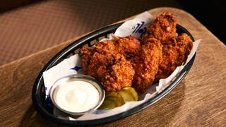 $1 Wings at Lulie Tavern photo