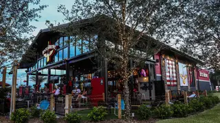 A photo of Rock & Brews - Lee Vista restaurant