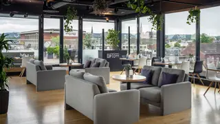 Een foto van restaurant UPTOWN SKY LOUNGE & RESTAURANT im Innside Aachen