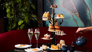 CHAMPAGNE AFTERNOON TEA £65 PER PERSON張相片