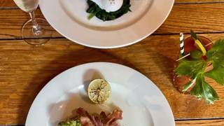 Bottomless Brunch at The White Oak photo