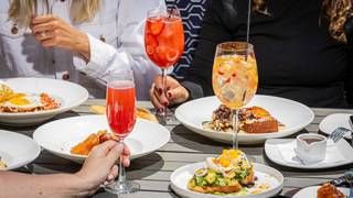 Brunch & Bubbles | Saturdays & Sundays 10am – 2pm photo