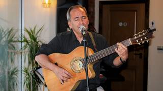 A Night with the Gypsy Kings Singer photo