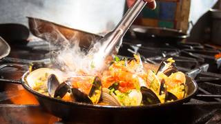 Paella Night - Every Friday Foto