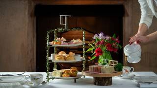 25% off afternoon tea photo