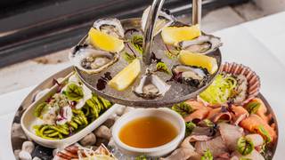 写真（$159 Seafood Platter）