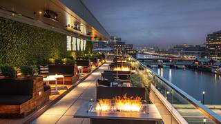 NYE: Firepit at the Envoy Rooftop (2-4 people) Foto