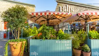 Bill’s Restaurant, Cafe & Bar Clark’s Village, Street餐廳的相片