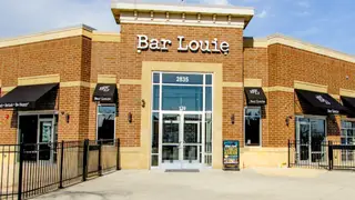 Una foto del restaurante Bar Louie - Naperville