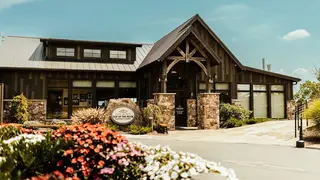 Una foto del restaurante Top of the Rock Restaurant and Brewery