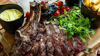 Tomahawk Sharing Steak - £59.95 for Two foto