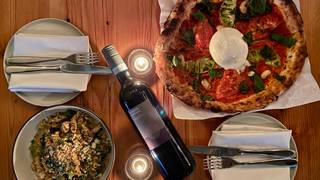 Pizza-Pasta-Wine Wednesday Foto