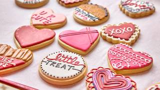 SIPS + SWEETS Valentine's Day Cookie Decorating Photo