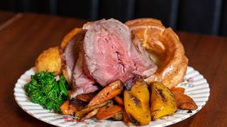 Sunday Roasts from £14 Foto