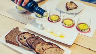 Extra Virgin Olive Oil Tasting foto
