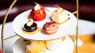 写真（Champagne Afternoon Tea at the Botanic Tearoom）