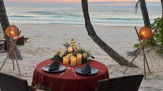 Romantic Dinner on the Beach for Two Photo