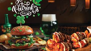 Luck of the Irish Feast: Burgers, Wings & More! Foto