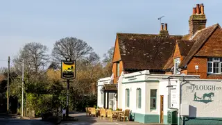 Foto von Plough - Effingham Restaurant