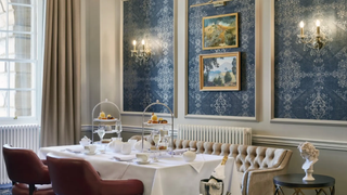 Afternoon Tea in the Crescent! foto