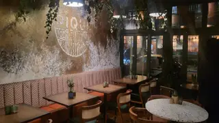 A photo of Pique restaurant