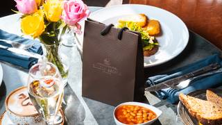 写真（Mother's Day Brunch with Molton Brown）