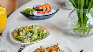 Easter Brunch Buffet at Eddie Merlot's foto