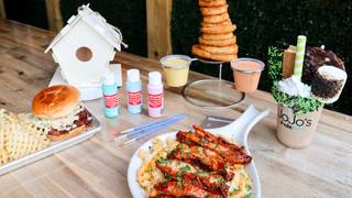 Build & Paint Birdhouses Dining Experience 🔨🎨 photo