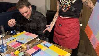 May Sip & Paint Night at Selia Bar foto