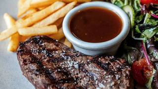 MONDAY | $18 Rump Steak foto