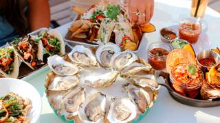 $2 Oyster Happy Hour Photo