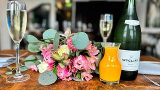 Mother's Day at Brix 25 foto
