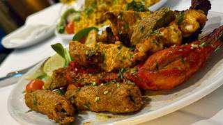 NEW LUNCHTIME MENU - ONLY  11.95 foto