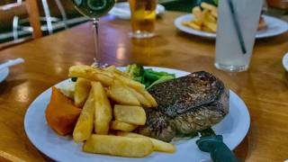 WEDNESDAYS | Steak Day foto