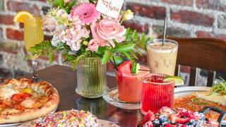 BUY Mom a Mother's Day Bouquet! foto