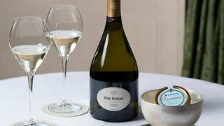 Dom Ruinart Blanc de Blancs 2013 with caviar Photo