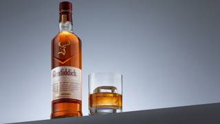 写真（Celebrate Special Moments with Glenfiddich!）