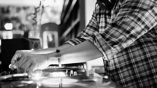 CINCO SUNDAY - VINYL DJ JUSTO -TULUM SET foto