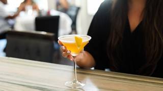 Happy Hour on the Avenue at Desi Vega's Steakhouse foto