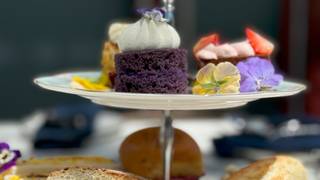Pre- Mother's Day Decedent High Tea Party foto