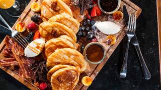 Brunch & Bubbles Photo