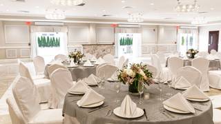 The Memorial Weekend Grand Opening foto