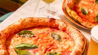 A Taste of Italy: £10 Pizza & Drink foto