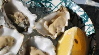 Champagne & Oysters Experience in Pompei - €25 foto