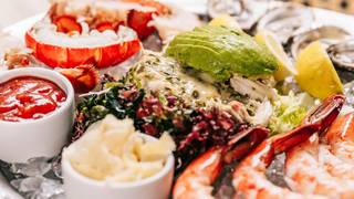 NEW! Weekend Brunch at Hugo’s Naperville Photo